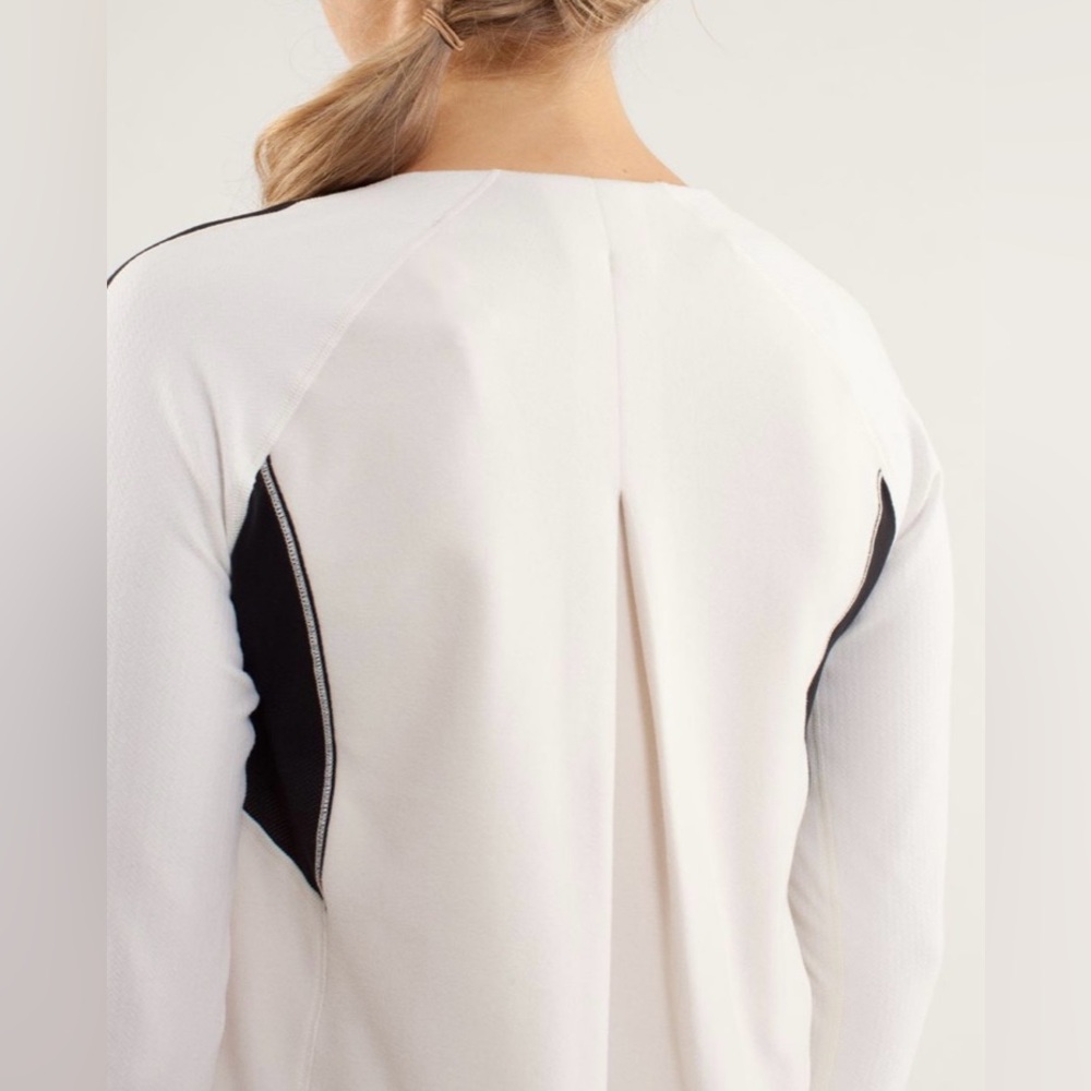Lululemon Run: Bold In The Cold Long Sleeve Polar Cream / Black - Rare! - Picture 14 of 16